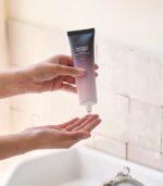 Haruharu Wonder – Black Rice Moisture 5.5 Soft Cleansing Gel – Gentle Hydrating Cleanser 100 ml - Image 2