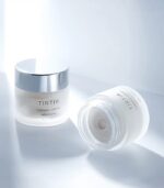 TIRTIR - Ceramic Cream - Barrier Strengthening & Deep Hydration Moisturiser 50 ml - Image 2