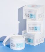 COSRX – One Step Moisture Up Pad – Exfoliating & Moisturizing Facial Pads 70 pcs/135 ml - Image 4