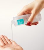 COSRX – Two in One Poreless Power Liquid – Pore Tightening & Oil Control Essence 100ml - Image 2