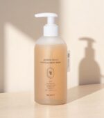 Heveblue – Salmon Fruity Centella Body Wash – Soothing & Hydrating Body Cleanser 300ml