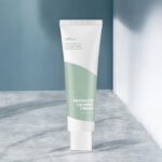 Isntree – Mugwort Calming Cream – Soothing & Hydrating Moisturiser 50ml