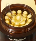 Medicube Deep Vita C Capsule Cream – Vitamin C Brightening Cream for Even Skin 55g - Image 2