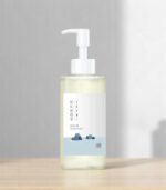 Round Lab 1025 Dokdo Cleansing Oil – Gentle Deep Makeup Remover 200ml