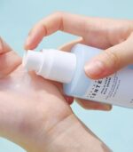 SKIN1004 Madagascar Centella Hyalu-Cica Blue Serum – Hydrating Barrier Care Serum 50ml - Image 2