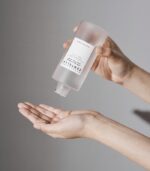 SKIN1004 Madagascar Centella Tone Brightening Boosting Toner – Brightening Glow Toner 210ml - Image 2