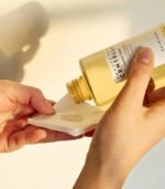 SKIN1004 Madagascar Centella Toning Toner – Calming Daily Toner 210 ml - Image 2