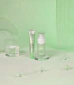 VT Cosmetics - Cica Reti-A Cream 0.05 - Gentle Retinol Repair & Calming Cream 30ml - Image 4