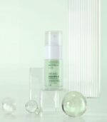 VT Cosmetics - Cica Reti-A Essence 0,1% - Gentle Retinol Renewal & Calming Essence 30 ml - Image 4