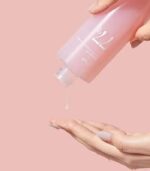 Anua - Peach 77% Niacin Essence Toner - Brightening Essence Toner for Smooth, Radiant Skin 250ml - Image 3