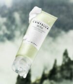 SKIN1004 Madagascar Centella Tea-Trica BHA Foam – Pore Cleansing Face Wash 125 ml - Image 3