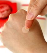 Elizavecca – Witch Piggy Hell Pore Blemish Spot Patch – Targeted Blemish Patch 44pcs - Image 3