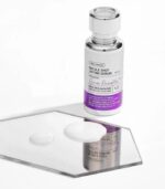 VT Cosmetics - Reedle Shot Lifting Serum - Firming & Skin-Boosting Serum 30ml - Image 2