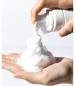 Biodance - Soothing Barrier Cleansing Foam - Gentle Barrier-Protecting Facial Cleanser 120ml - Image 2