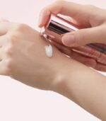 VT Cosmetics - Collagen Reedle Shot 300 - Firming Micro-Needling Boosting Serum 50ml - Image 2