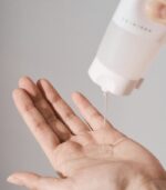 SKIN1004 Madagascar Centella Tone Brightening Cleansing Gel Foam – Gentle Brightening Cleanser for Clear Skin 125ml - Image 2